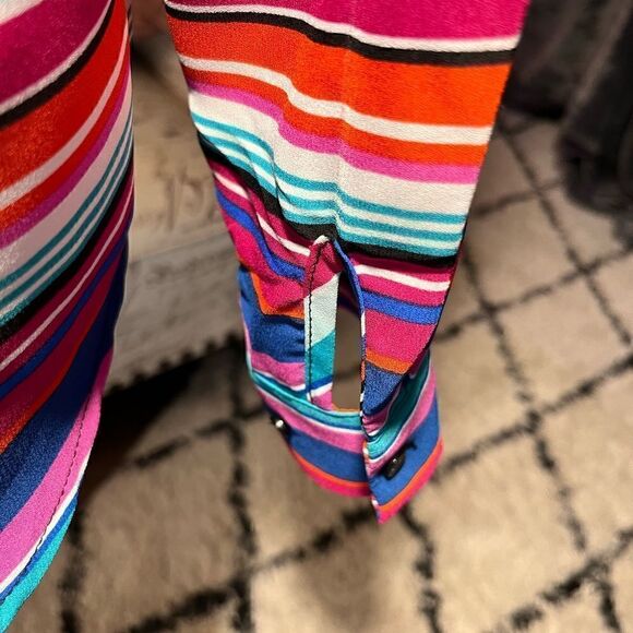 NWOT The Limited Blouse - Picture 7 of 9